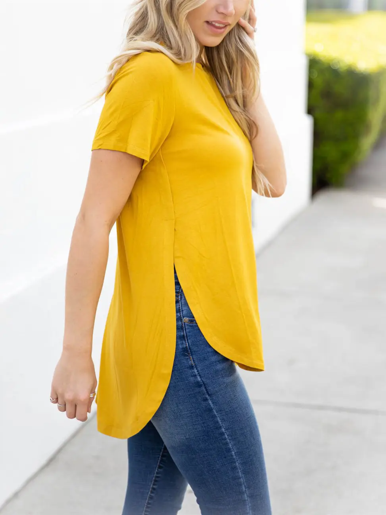 TT1399 - Maggie Side Split Top - Herreid