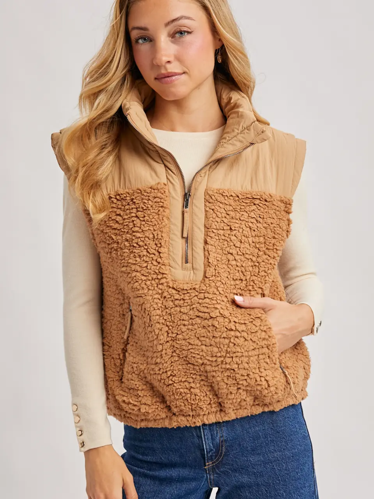 V03043 - Women's Sherpa Contrast High Stand Collar Vest - Herreid