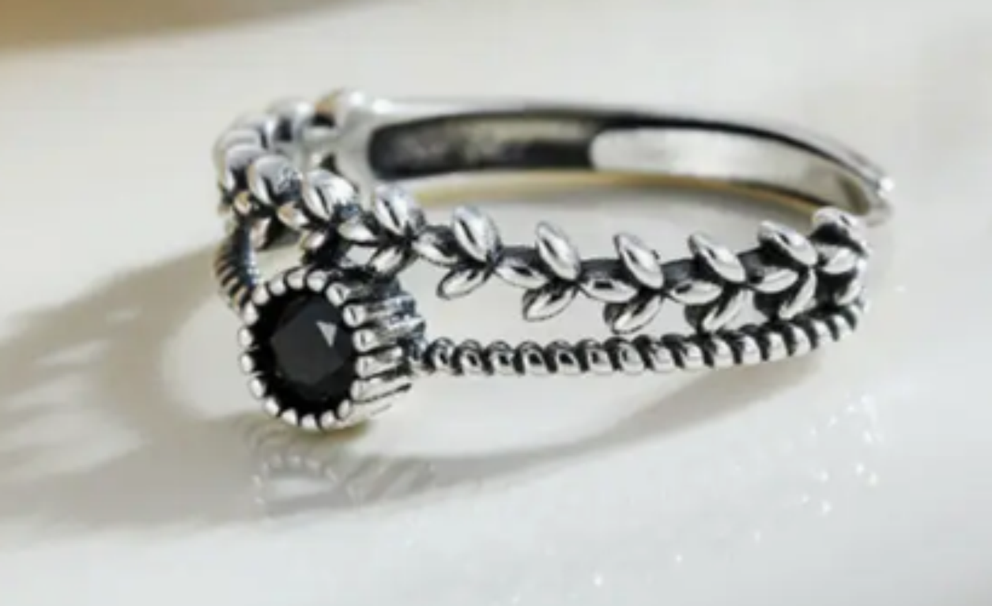 Ring - Vintage Leaf Double Band